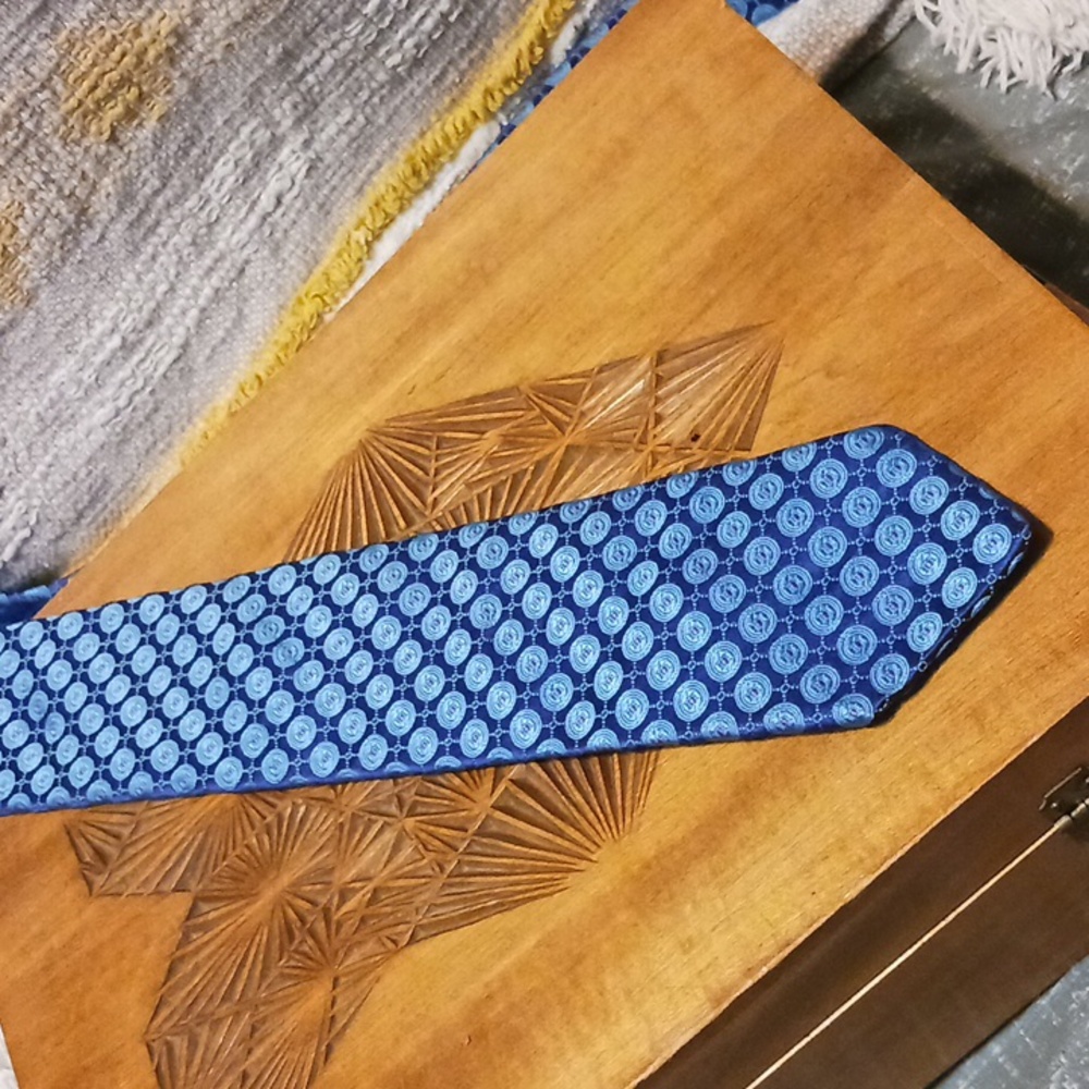 TED BAKER Men's Silk Necktie USA Designer Geometric 2-Tone Blue EUC